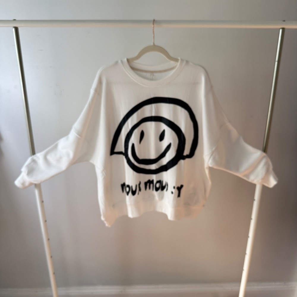 New YESNO Baggy Oversized Sweatshirt Small White Black Smiley Face MOUX MOUX NWT